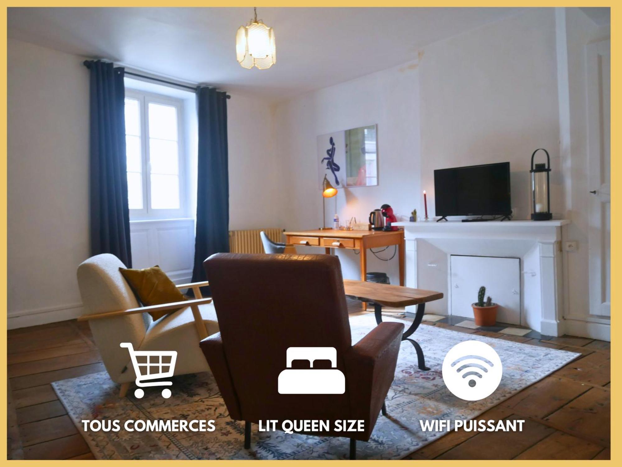 Les Suites De Беллак Экстерьер фото